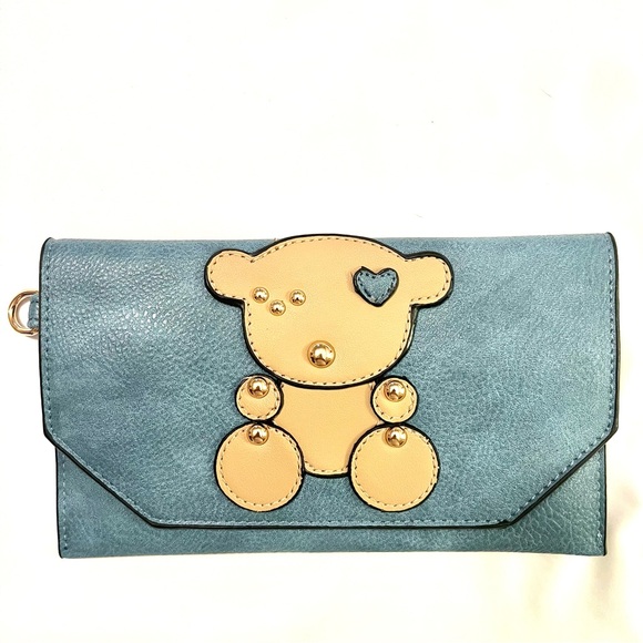 Winking Bear Crossbody and Wristlet Wallet 3 Piece Bundle - New - Picture 14 of 16